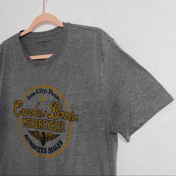 Lucky Brand Short sleeve Gray Graphic Tshirt - Picture 4 of 10